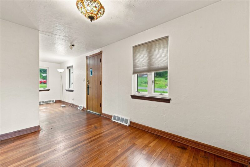 148 Idlewood Rd — photo 8