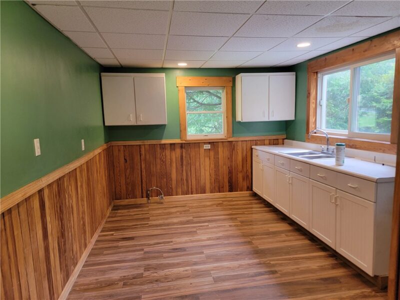 104 Zeitler Ave — photo 3