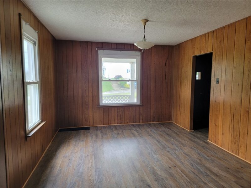 104 Zeitler Ave — photo 7