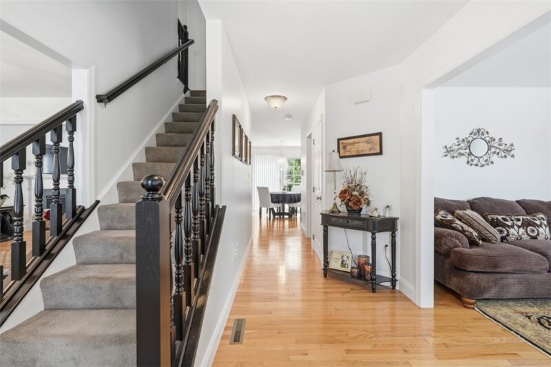 5020 Stags Leap Ln — photo 3