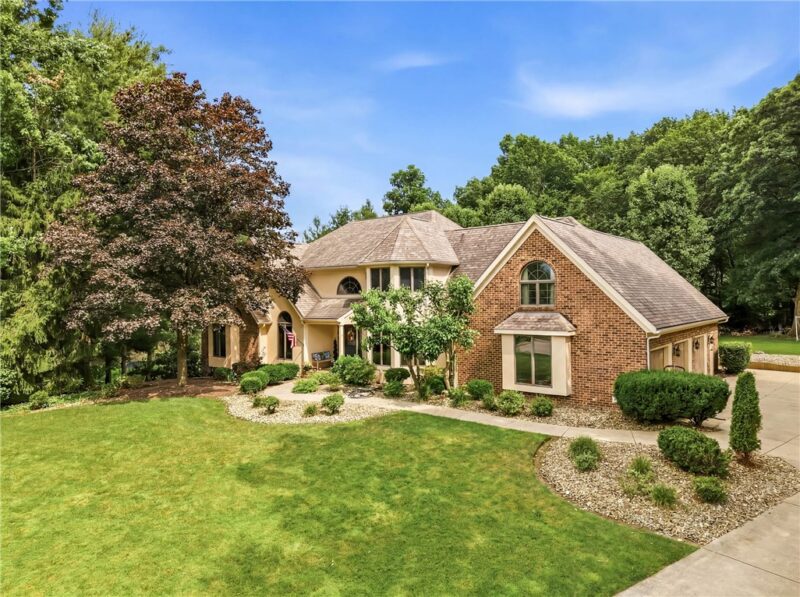 1144 Brookview Ct — photo 3