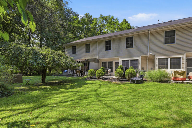 297 Commons DRIVE — photo 7