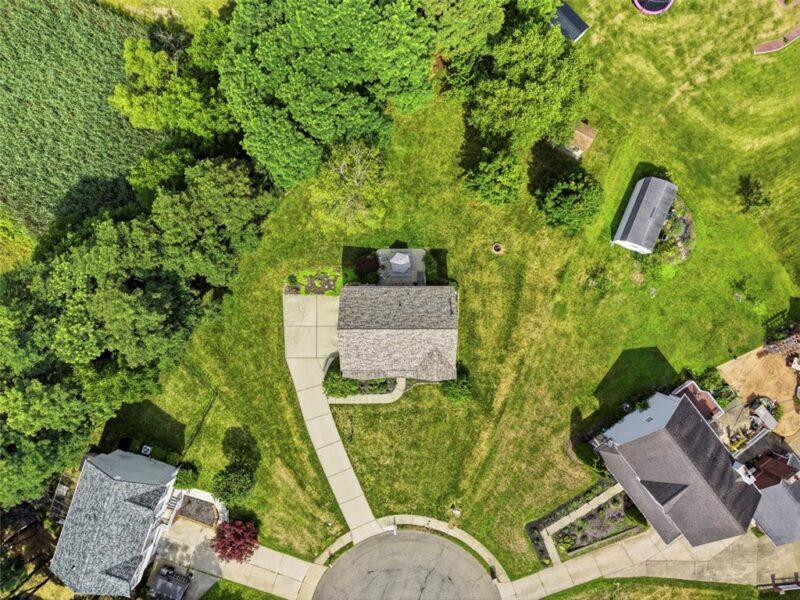 115 Shady Hollow Dr — photo 3
