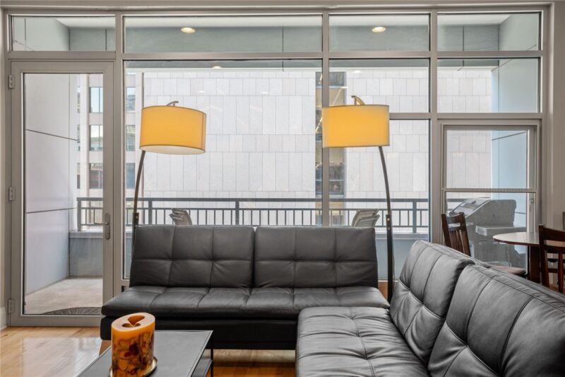 301 5th Ave 606 — photo 3