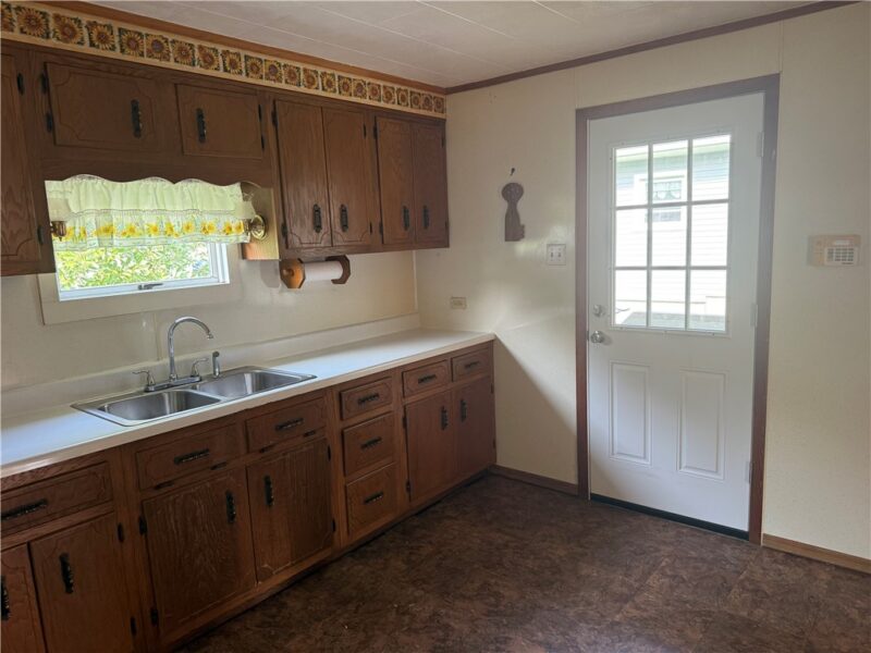 507 Grant Street — photo 2
