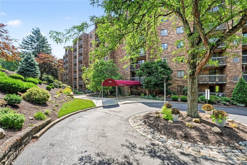 1500 Cochran Road 515 — photo 3