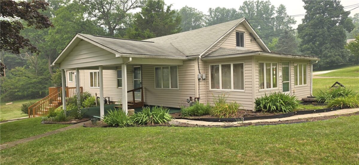 354 N Ben Franklin Rd — photo 1