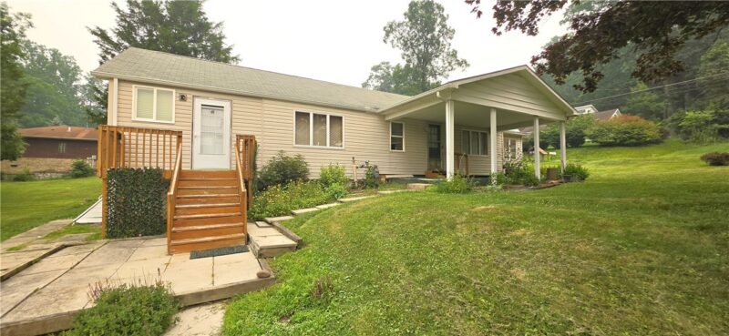 354 N Ben Franklin Rd — photo 2