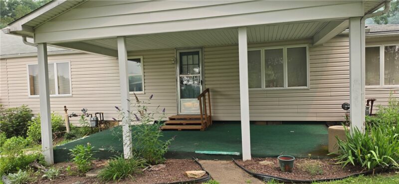 354 N Ben Franklin Rd — photo 3