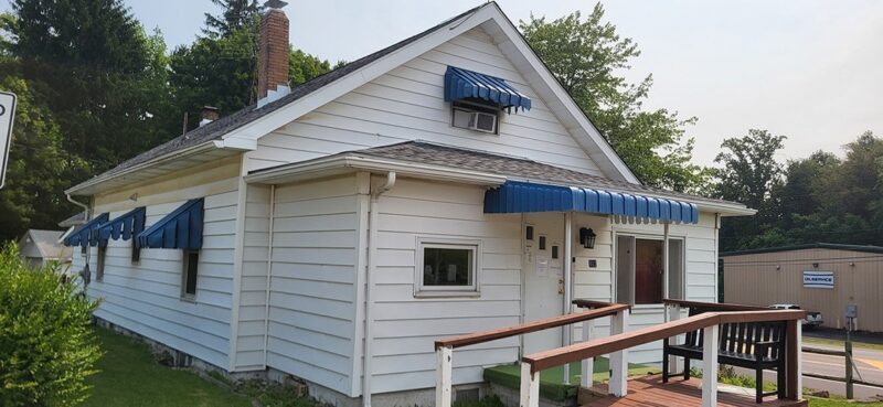 812 Marion Road — photo 2