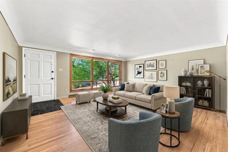 708 Florida Ave — photo 3