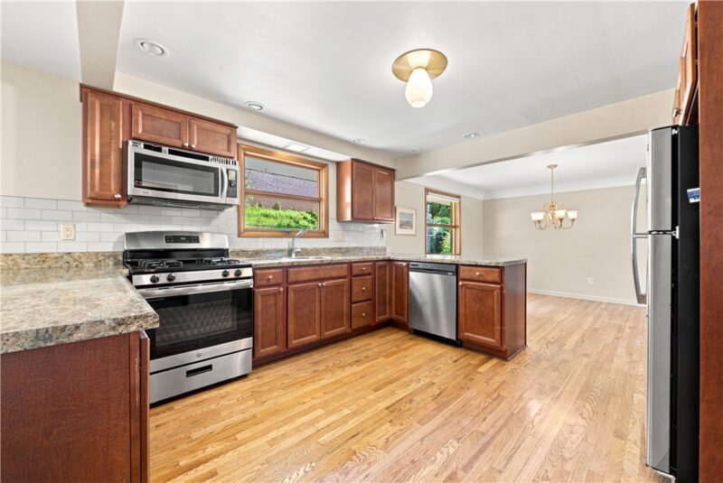 708 Florida Ave — photo 5