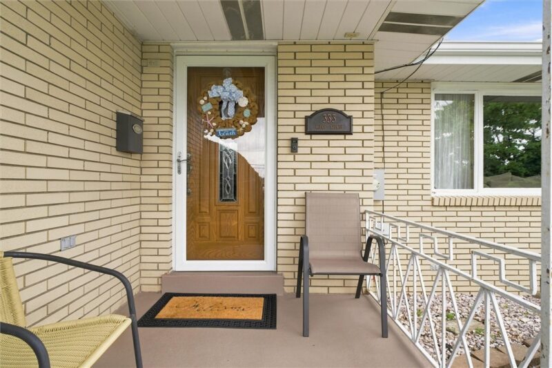 333 Ridge Ave — photo 3
