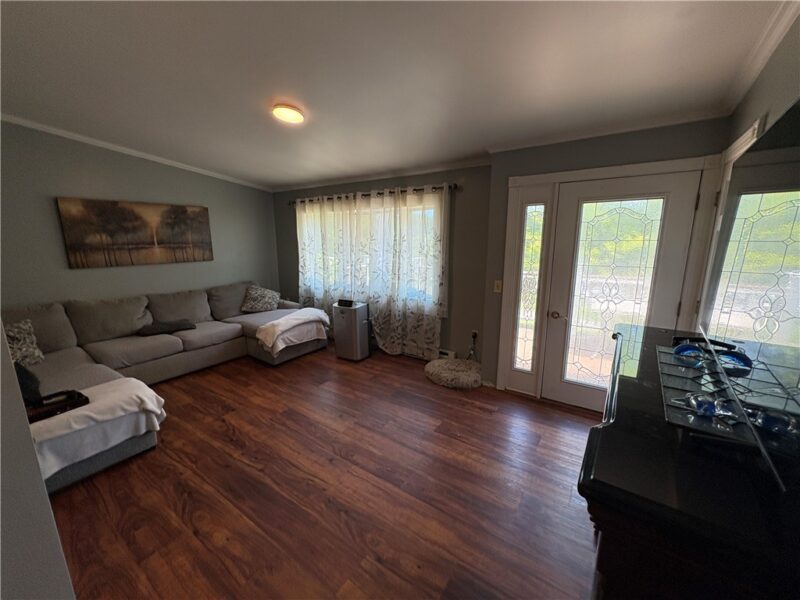 94 Hill Top Dr — photo 3