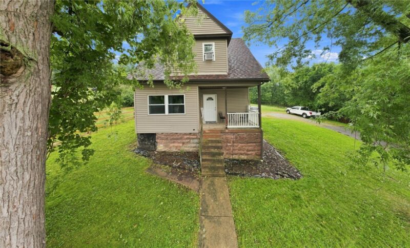 5816 Roosevelt Ave — photo 2