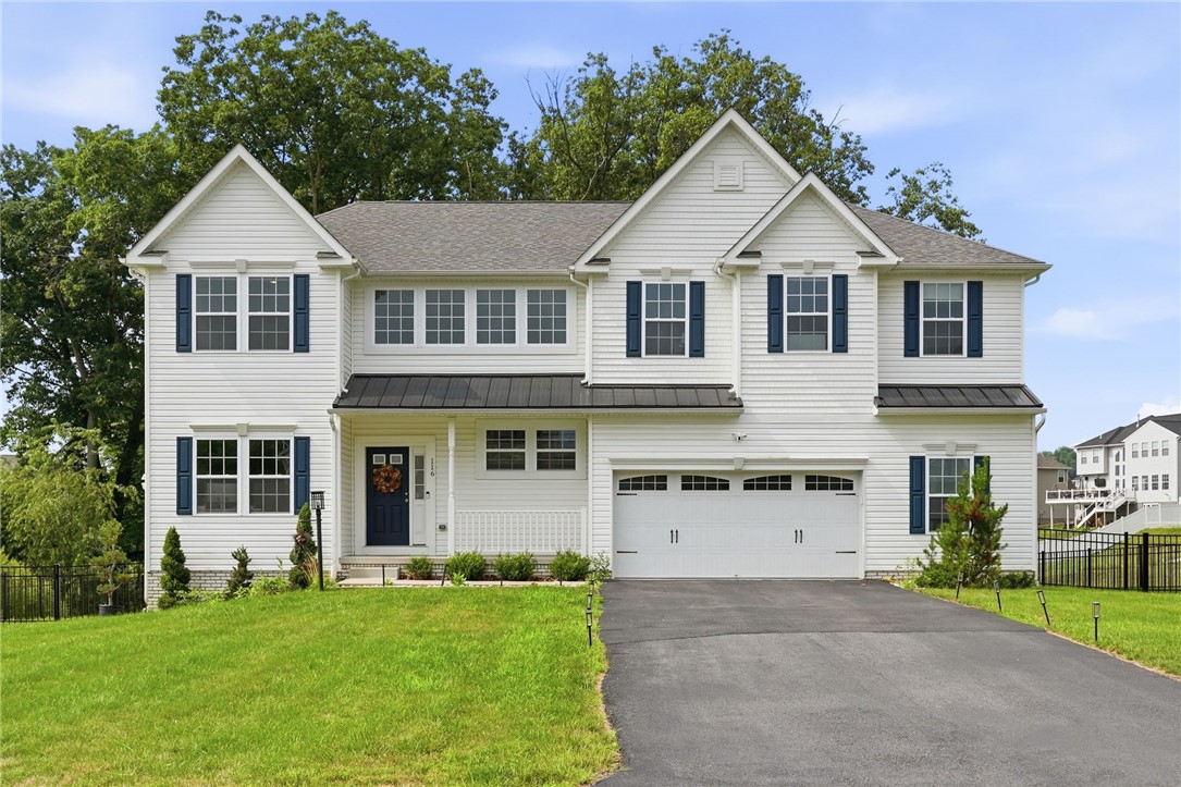 116 Parkview Dr — photo 1