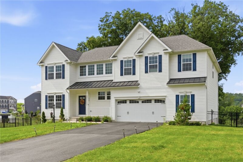 116 Parkview Dr — photo 2