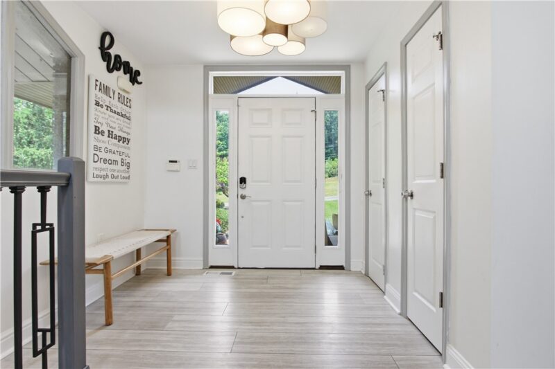 2072 Outlook Drive — photo 3
