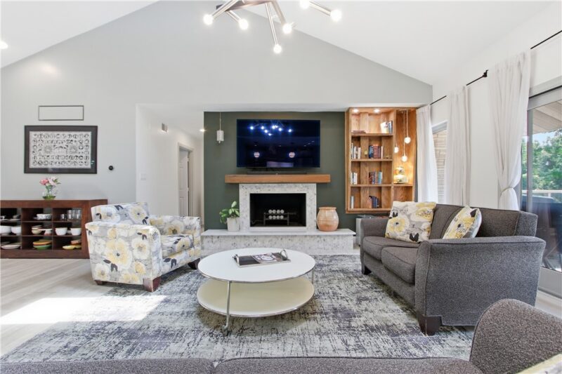 2072 Outlook Drive — photo 6