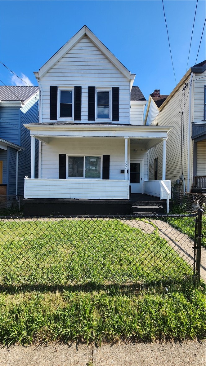 727 Mary St — photo 1