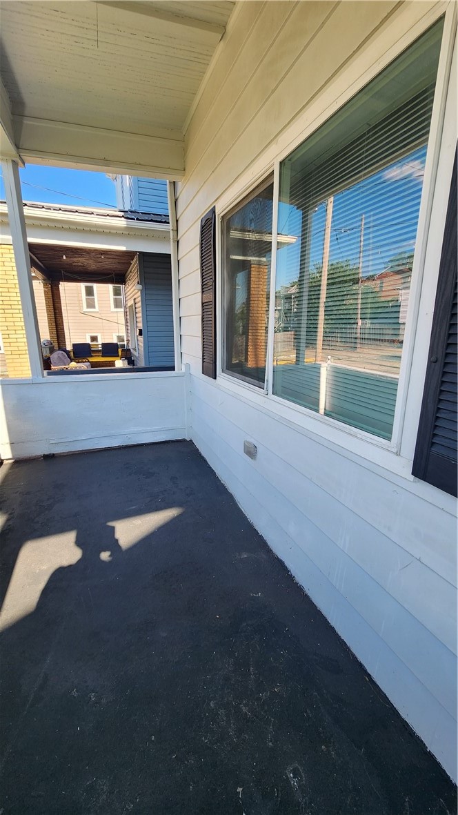 727 Mary St — photo 3