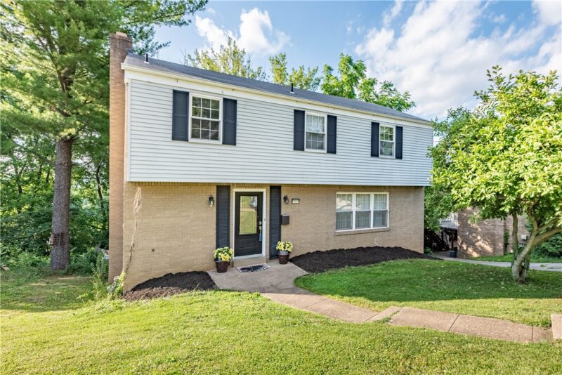 1361 Pesavento Drive — photo 2