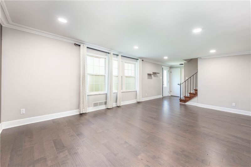 1361 Pesavento Drive — photo 4