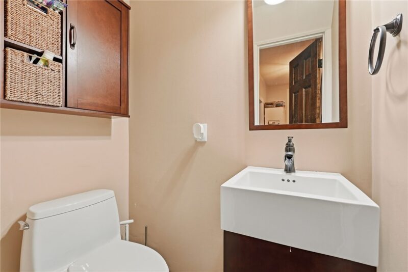 5912 Douglas St — photo 5