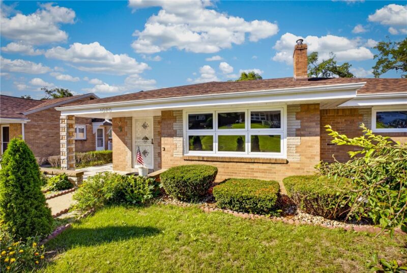 1020 Towervue Drive — photo 4