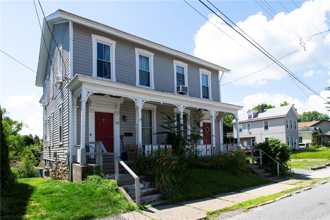 107-109 Sheridan Ave — photo 1