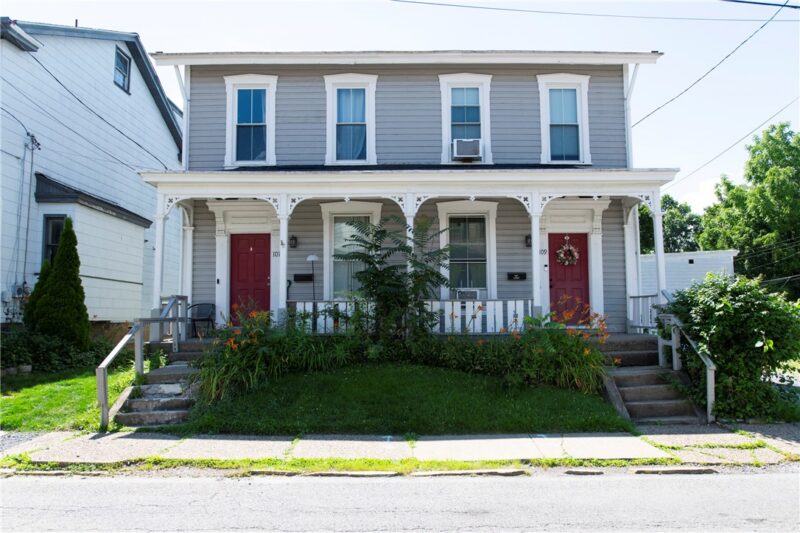 107-109 Sheridan Ave — photo 2