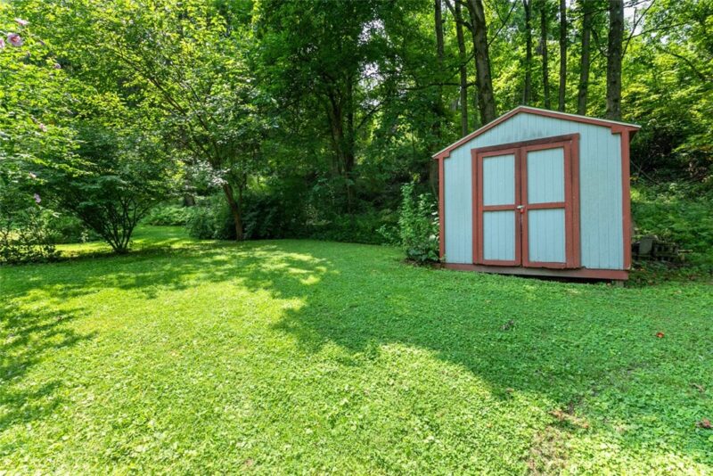 1021 Pine Blvd — photo 8