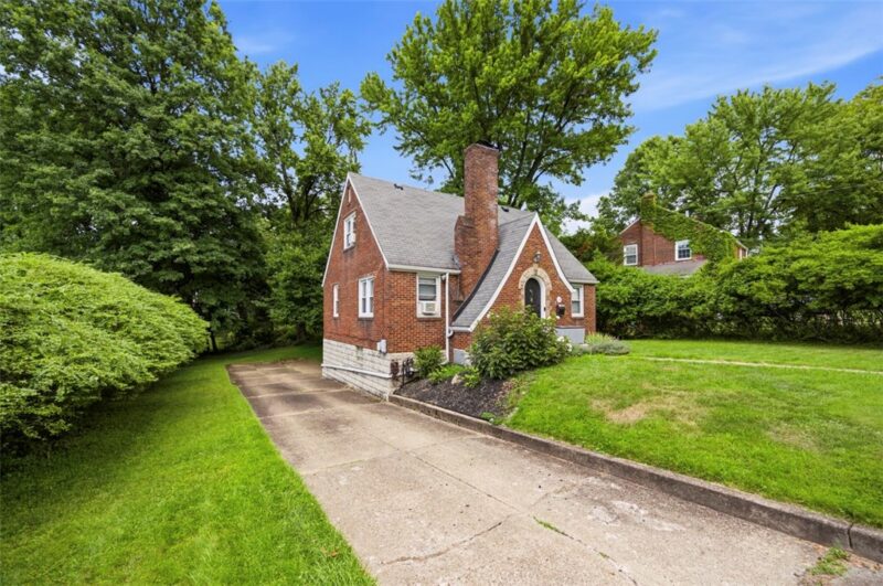 108 Spring Grove Rd — photo 3