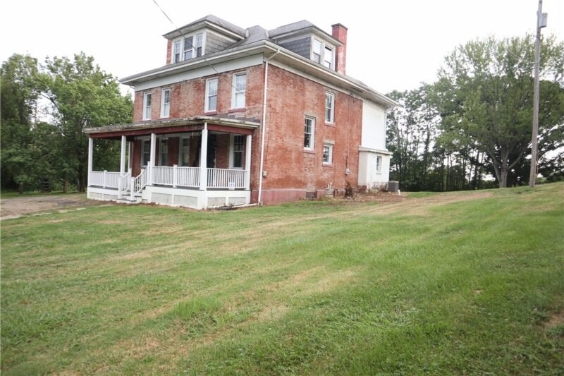 847 Old National Pike — photo 5