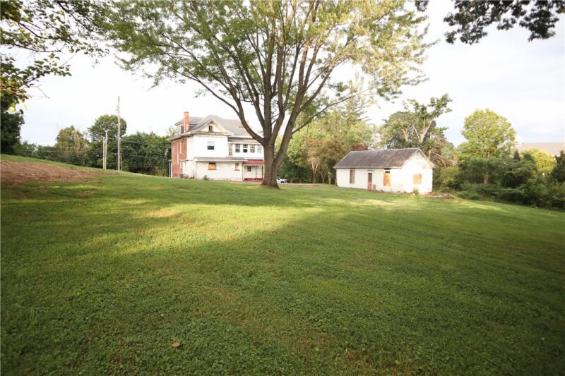 847 Old National Pike — photo 8