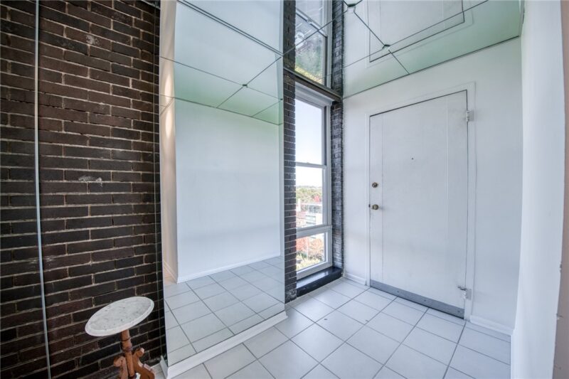 552 N Neville St PH2 — photo 4