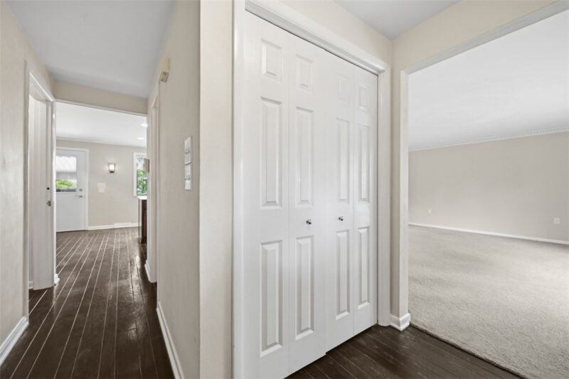 10501 Farview Dr — photo 6