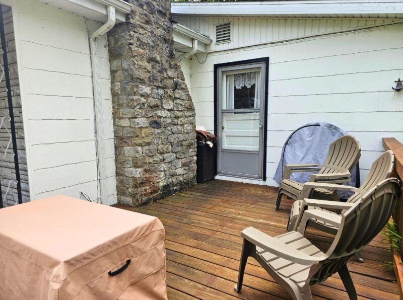 10609 Perry Dr — photo 6
