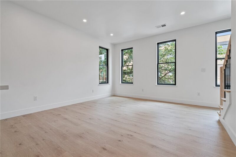 1217 Liverpool St — photo 4
