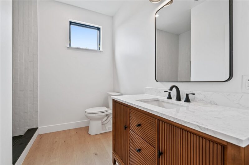 1217 Liverpool St — photo 5