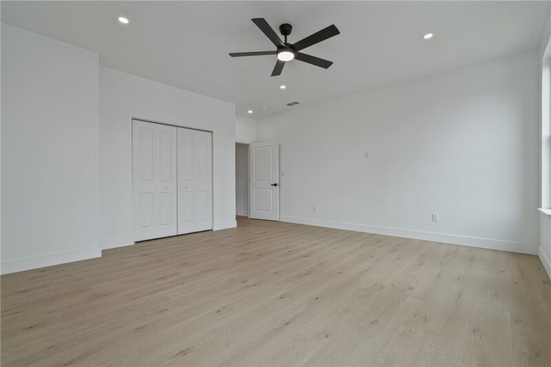 1217 Liverpool St — photo 7
