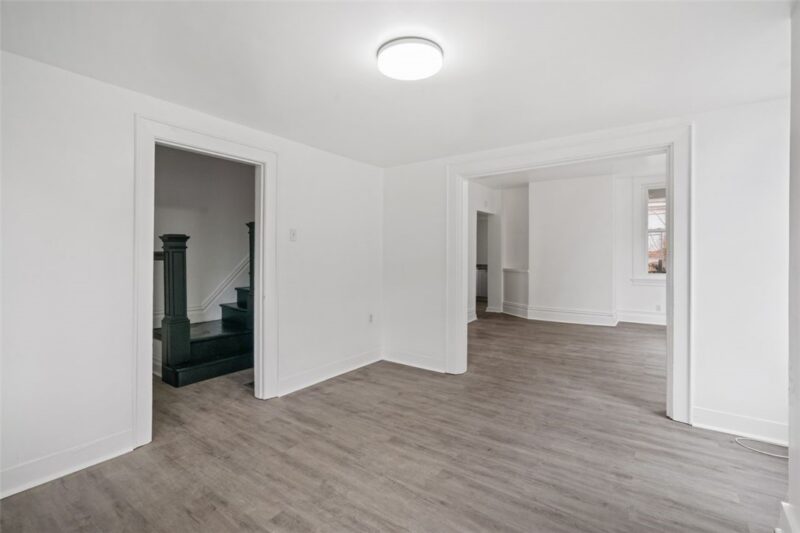 4022 Oswald St — photo 4