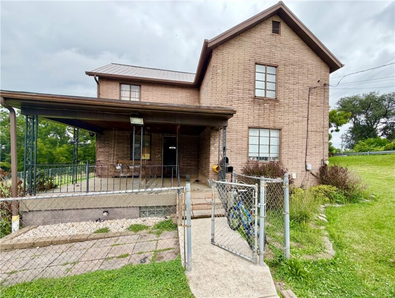 341 N Gallatin Ave — photo 3