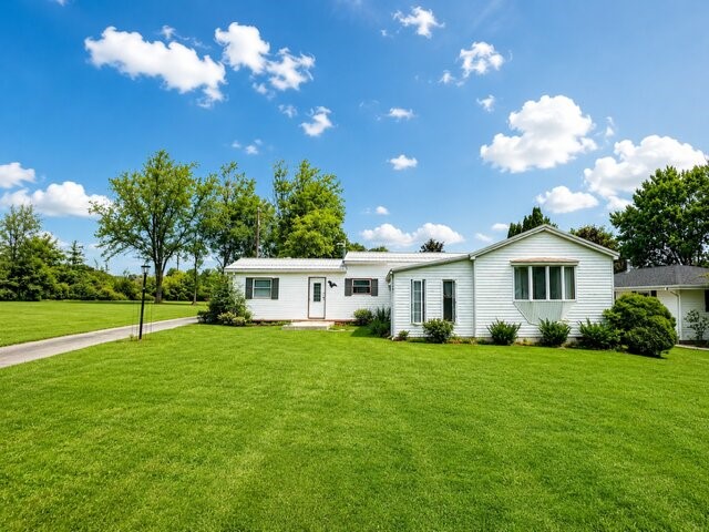 45 N Mitchell Road — photo 1