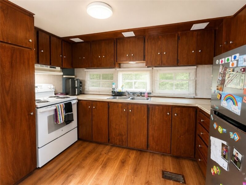 45 N Mitchell Road — photo 5