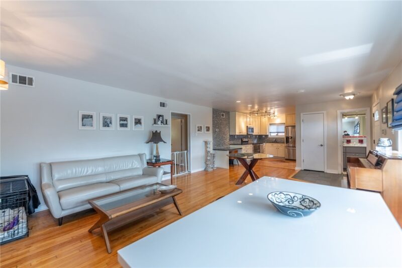 3018 Beechwood Blvd — photo 7