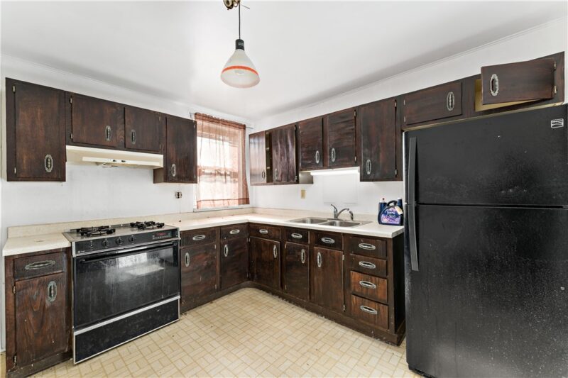 308 Merrimac St — photo 8