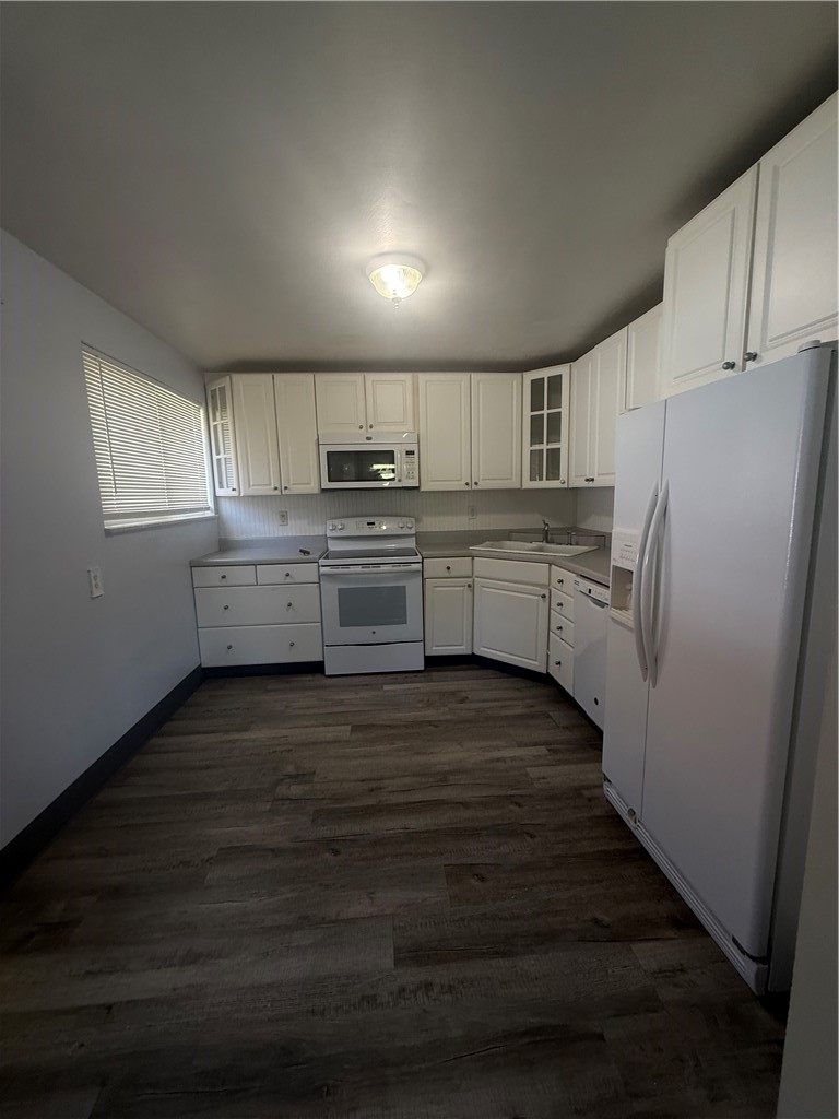 128 College Park Dr — photo 4