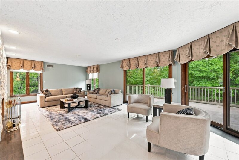 3150 Deerfield Ct — photo 4