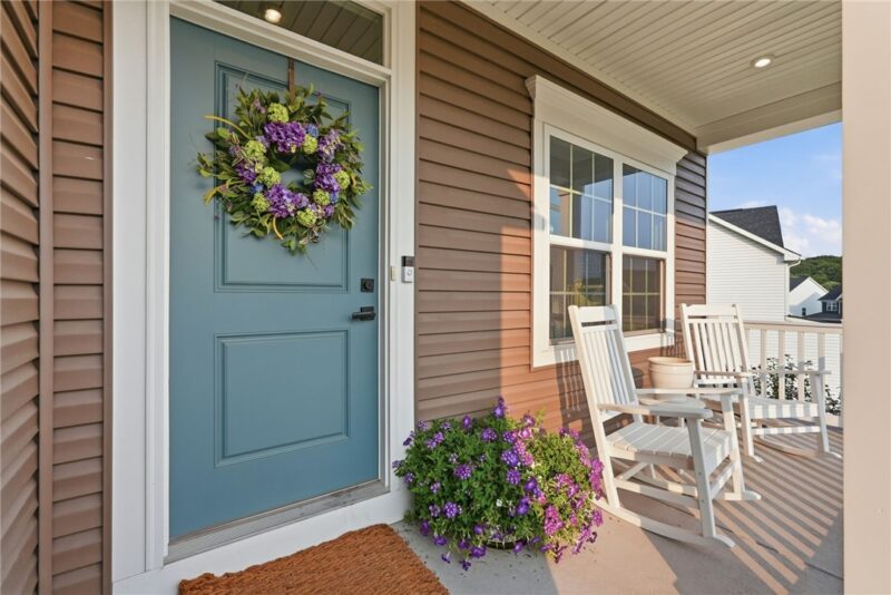 155 Woodsman Ridge Dr — photo 3